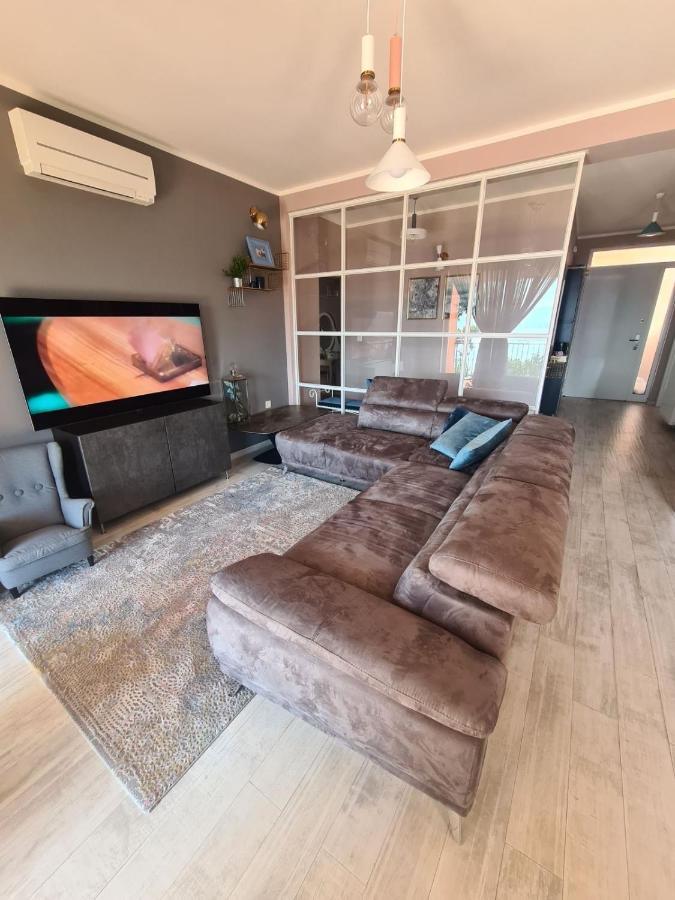 Family Apartment Nekic โอปาติยา ภายนอก รูปภาพ