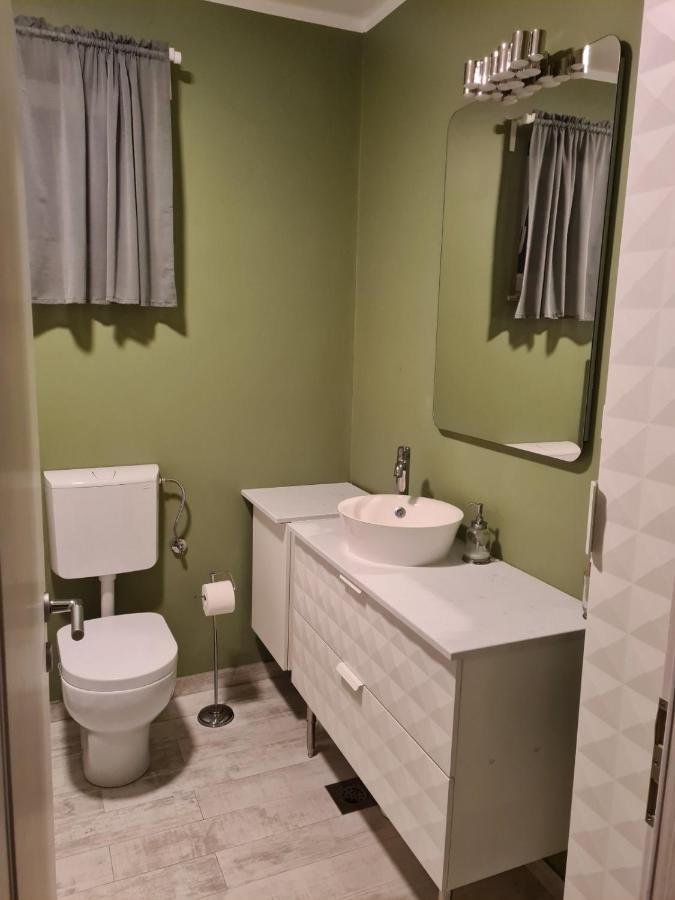 Family Apartment Nekic โอปาติยา ภายนอก รูปภาพ